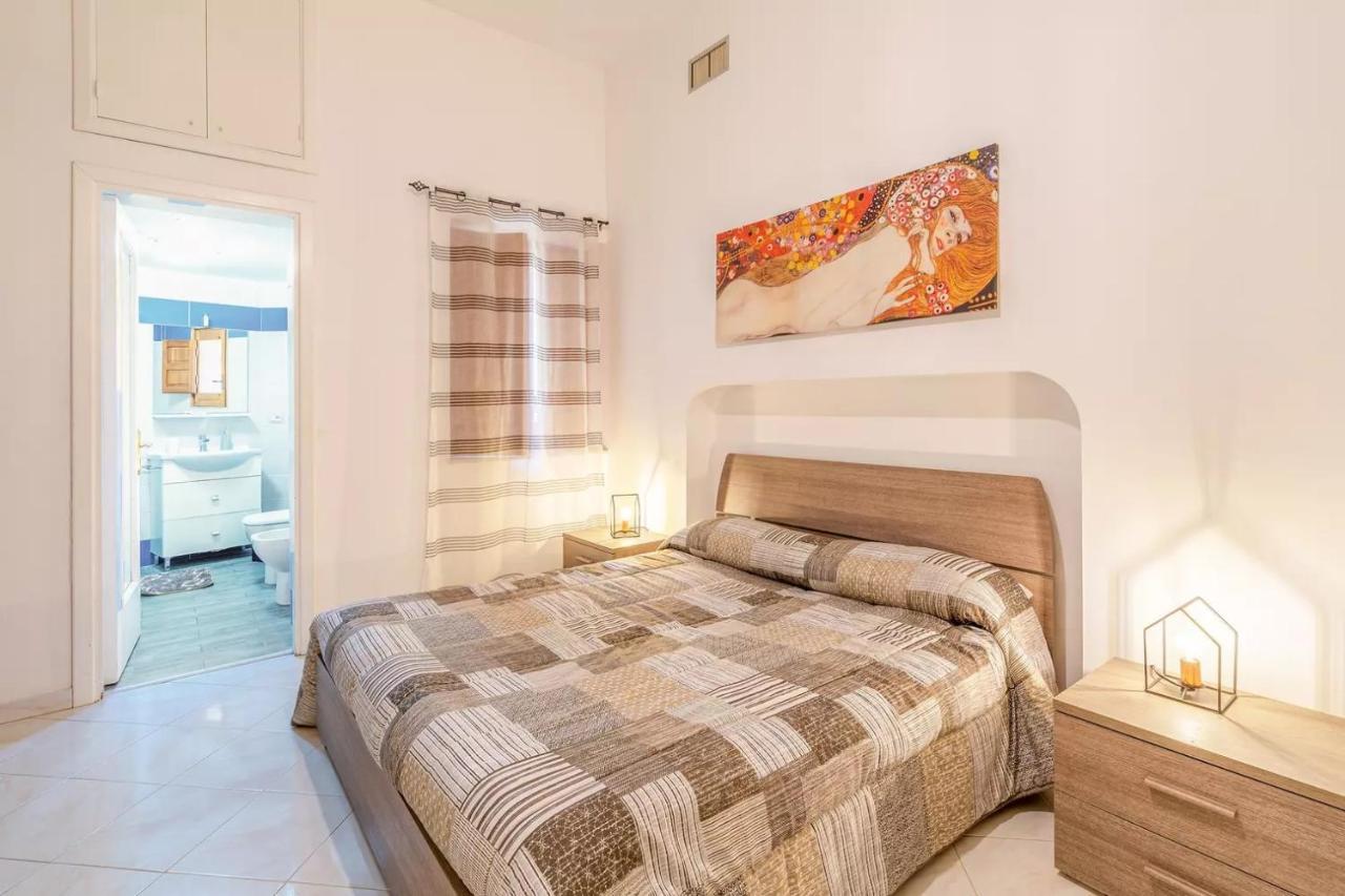 Oikia Sea Apartment Syracuse Exterior photo